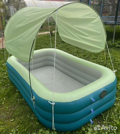 Детский надувной бассейн