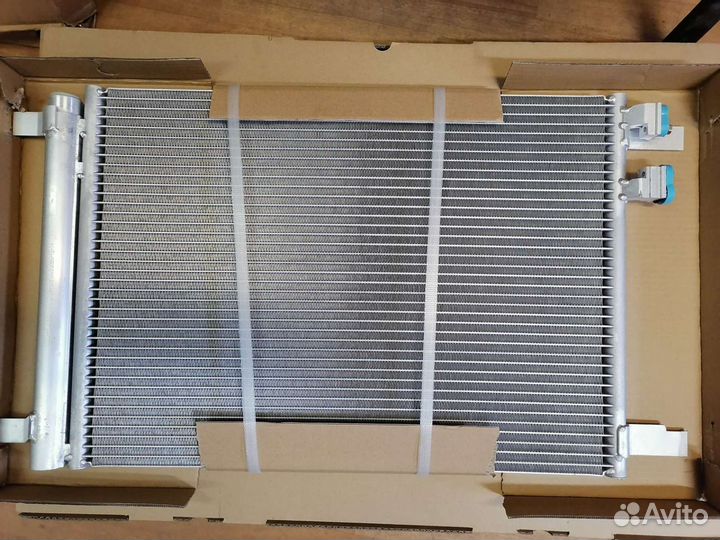 Радиатор кондиционера Skoda Octavia A7