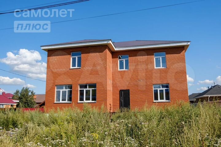 Коттедж 340,1 м² на участке 13,4 сот.