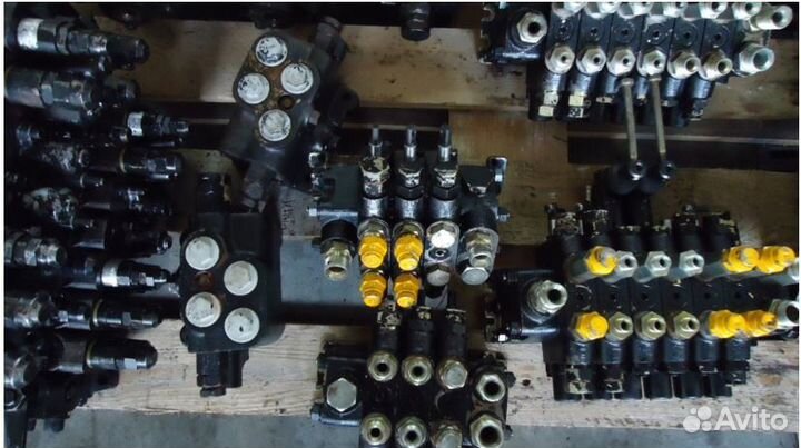 Гидравлический распределитель JCB