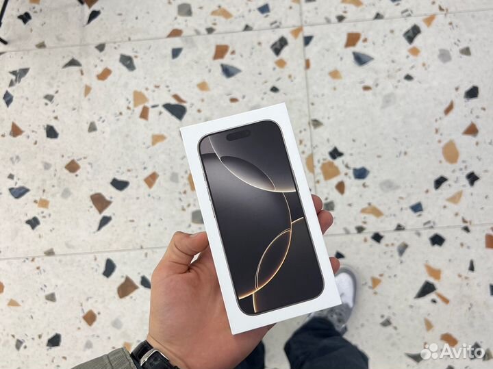 iPhone 16 Pro Max, 256 ГБ