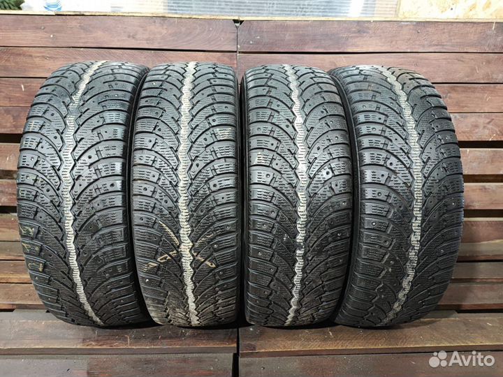 Formula Ice 215/60 R17
