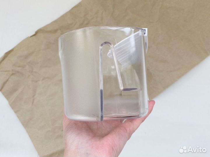 Полка ящик запчасти холодильник indesit ariston