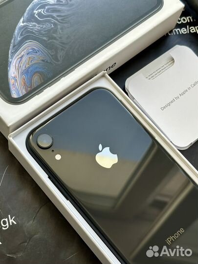 iPhone Xr, 64 ГБ