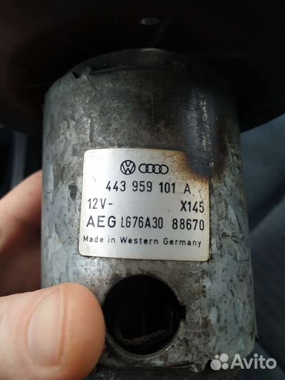 Моторчик отопителя ауди 100 44