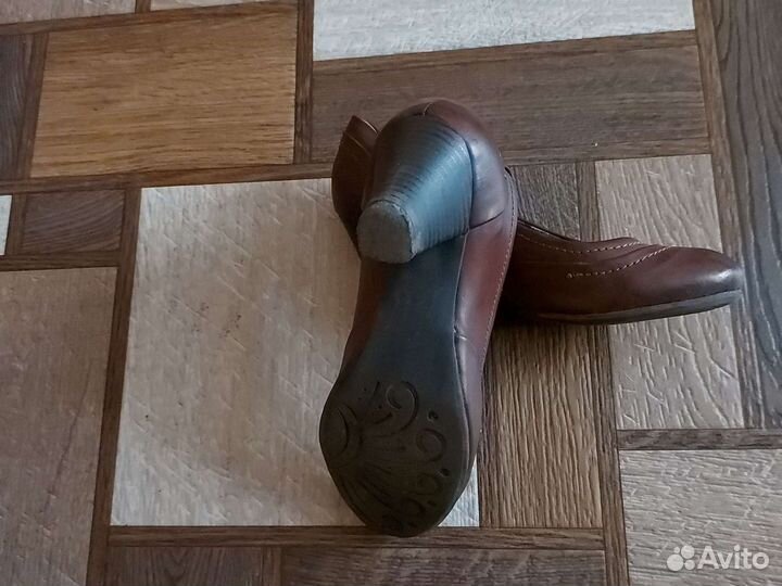 Туфли женские 38 размер