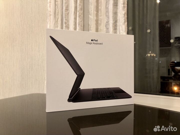 Apple Magic Keyboard for iPad Pro 12.9 (США)