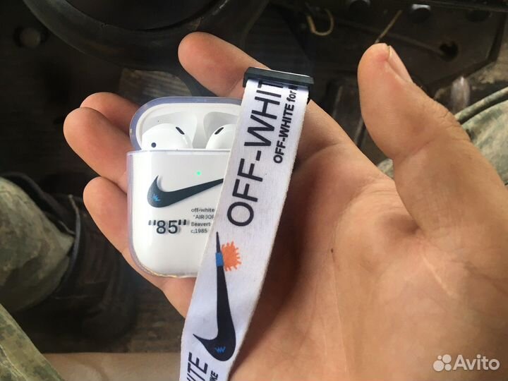 Телефон iPhone se