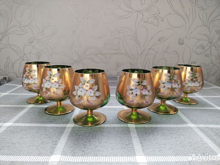 Бокалы Богемия 6 шт «Цветы» + 2 вазы зеленое стекл