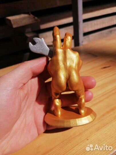 Настольная фигурка рукожоп