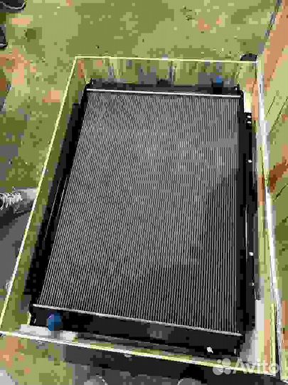 Радиатор водяной Komatsu PC220-7