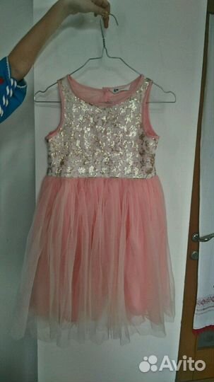 Праздничное платье для девочки