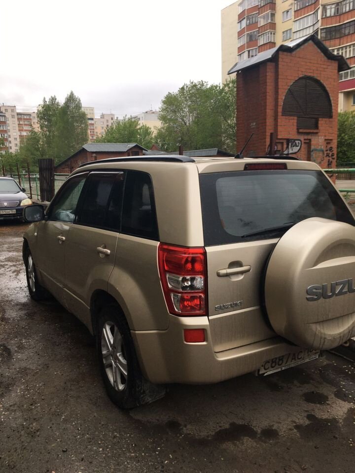 Suzuki Grand Vitara: фото владельца
