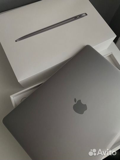 Macbook air 15 m2 512gb