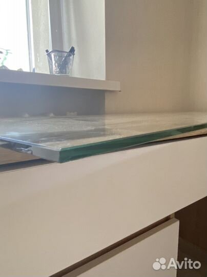 Полка стеклянная с креплениями