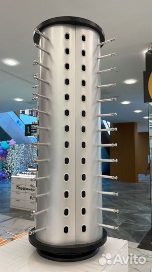 Настольная стойка для очков