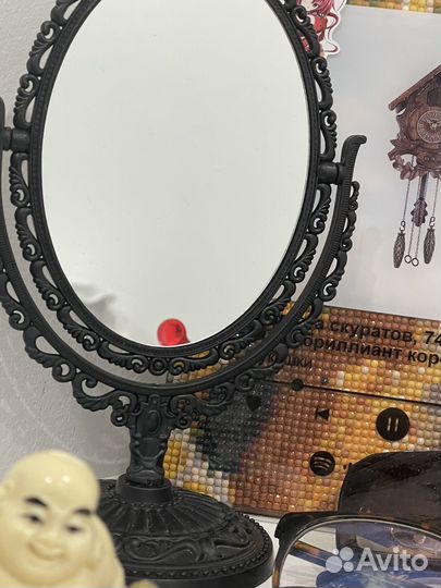 Зеркало готическое