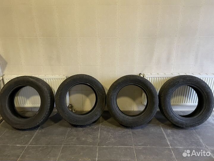 Dunlop Direzza Z2 225/65 R17