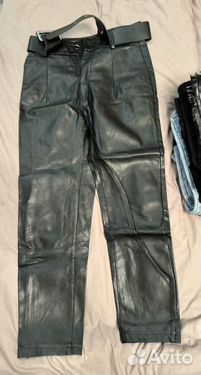 Джинсы 28 р 6 шт +юбка и штаны экокожа