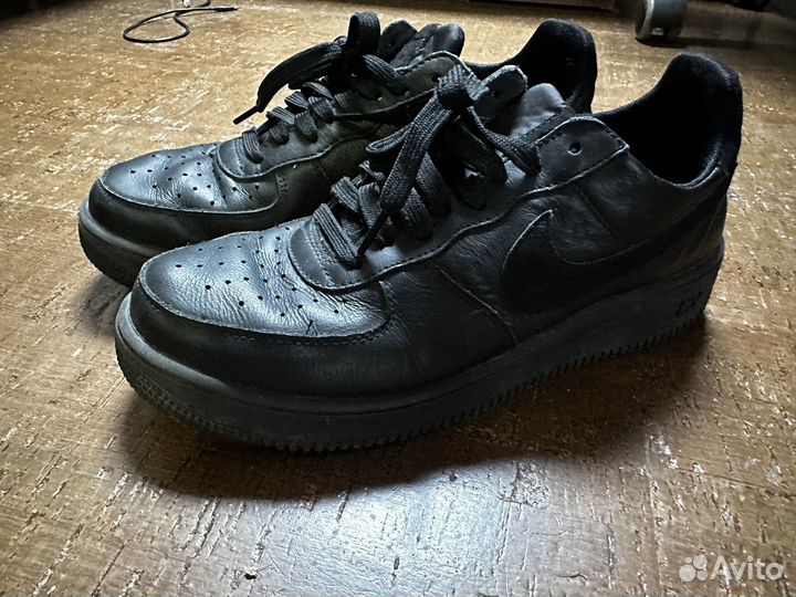 Кроссовки Nike Air Force 41