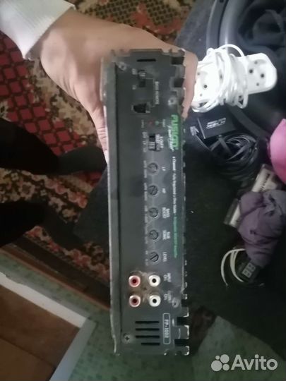 Двухканальный усилитель