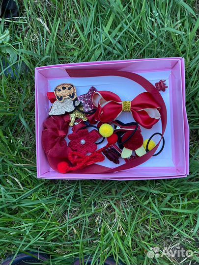 Резинки для волос заколки