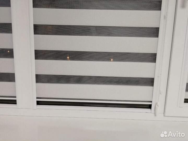 Рулонные шторы день ночь зебра D1261-S7754