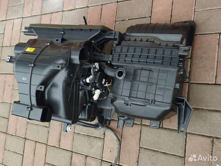 Корпус печки Hyundai i30 2007-2012 год