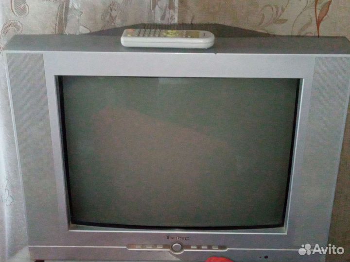 Телевизор продам
