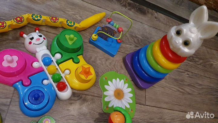 Развивающие игрушки 6мес.+