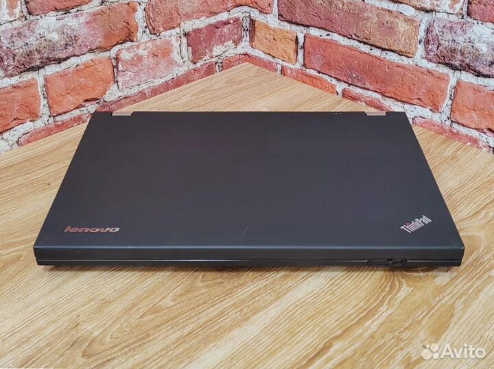 SSD 8gb Ноутбук с дискретной видео Lenovo Игровой