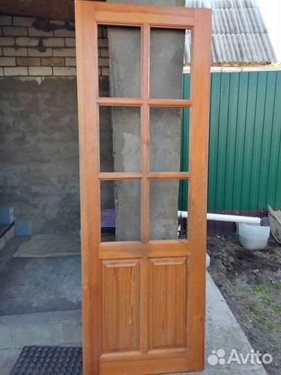 Двери из массива сосны