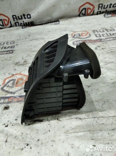 Воздуховод салона правый Chevrolet Captiva C100