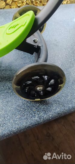 Самокат детский трехколесный kreiss