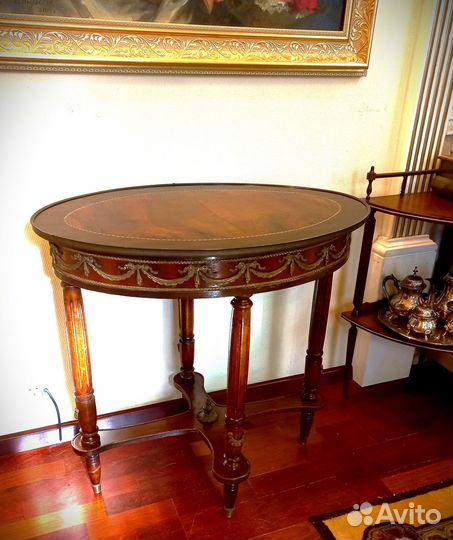 Антикварный столик, 19 век, Италия