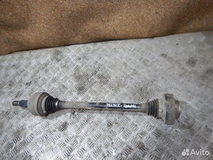 Полуось (привод в сборе) задняя левая, Volkswagen