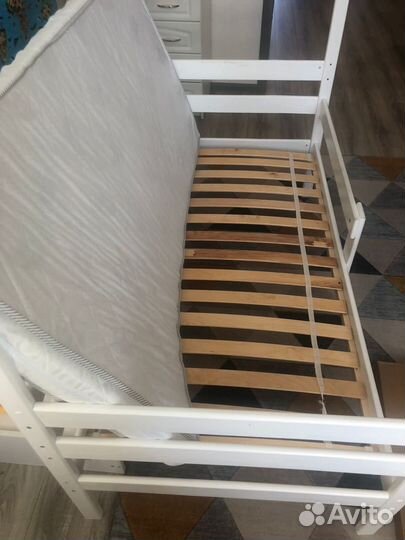 Детская кровать домик с матрасом