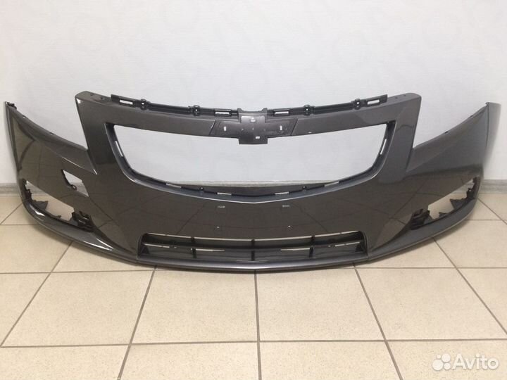 Бампер Шевроле Круз, до рестайл, цвет Серый