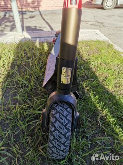 Самокат взрослый электрический