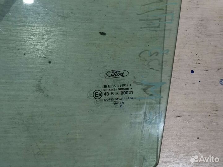 Переднее левое стекло двери Mondeo 3