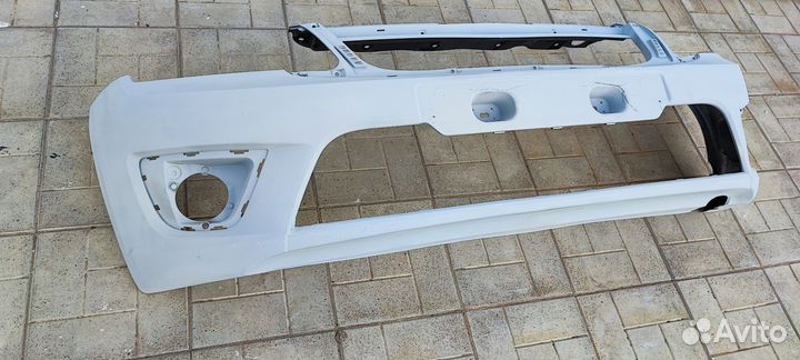 Бампер передний гранта