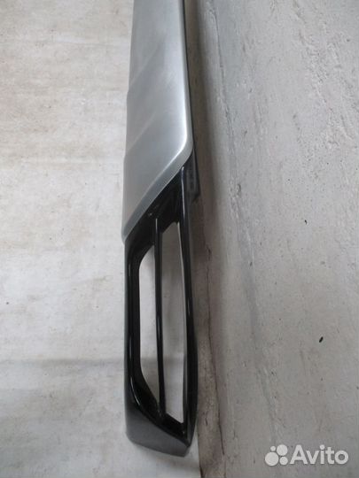 Спойлер губа передняя переднего бампера Lexus RX35