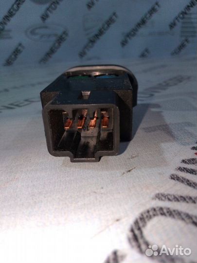 Кнопка обогрева стекла задняя Daewoo Nexia N150