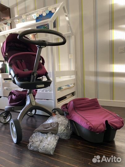 Коляска Stokke Xplory V4 2 в 1