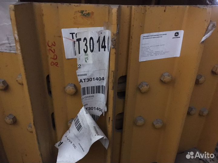Джон Дир бульдозер 750J Гусеница в сборе AT301404