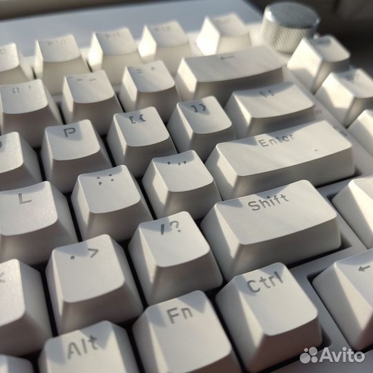 Белая механическая клавиатура Ajazz ak820