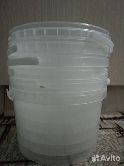 Бу ведра пластиковые