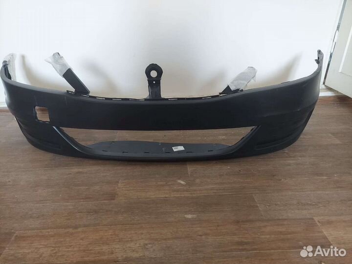 Бампер пер logan без отв.под тум. 2008г