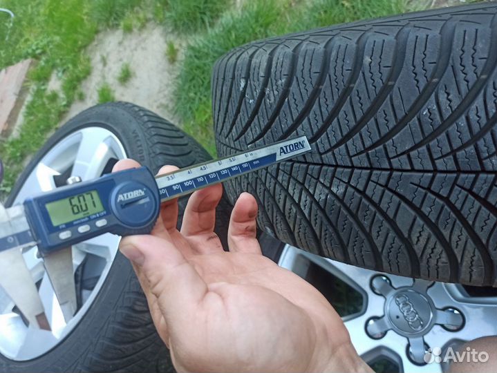 Goodyear Vector 4Seasons Gen-2 225/45 R17 94V