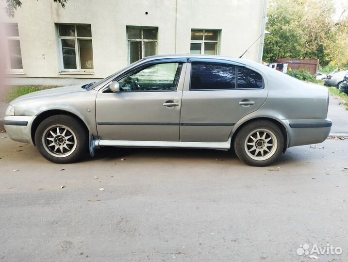 Skoda Octavia 1.4 МТ, 2008, 333 500 км